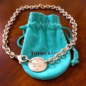 Return to Tiffany Oval Necklace